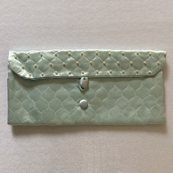 💐Rare💐Vintage 1950’s Quilted Silk Lingerie Bag’s Set of 2 - Picture 2 of 15